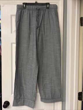 Levis Strauss & Co Gray & White Striped Chambray Pants. Sz L. Elastic Waist